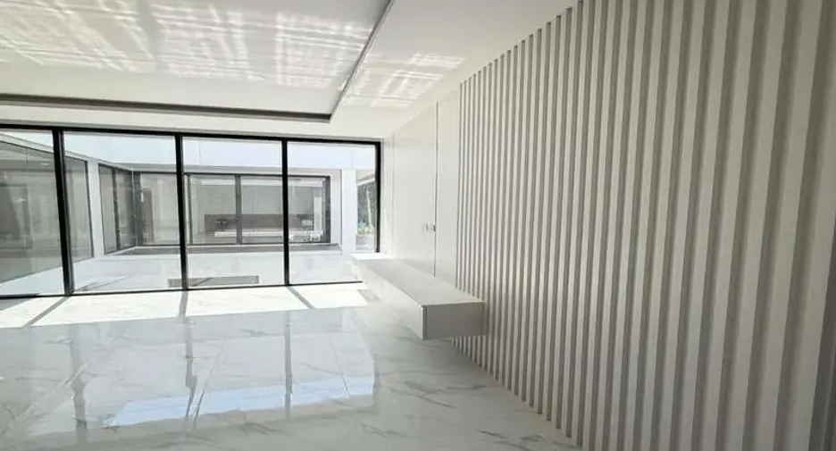 For sale 5 bedrooms house in Jomtien, Pattaya