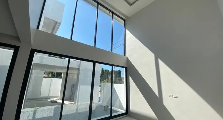 For sale 5 bedrooms house in Jomtien, Pattaya