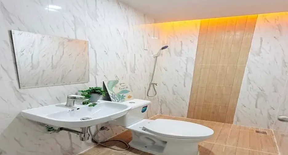 For sale 3 bedrooms townhouse in East Pattaya, Pattaya