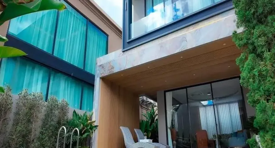 Haus zum Kauf mit 5 Zimmer in East Pattaya, Pattaya