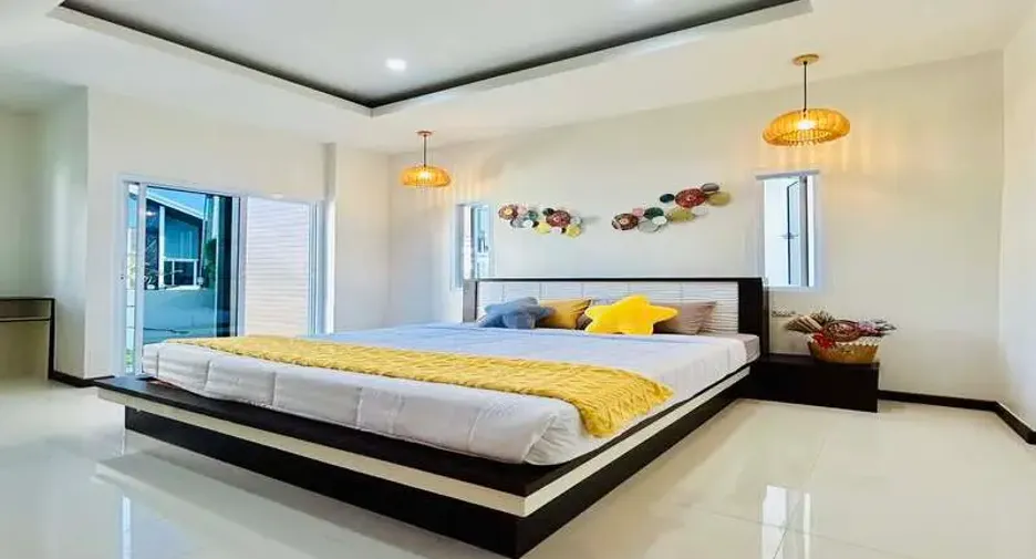 À louer 3 chambres maison à East Pattaya, Pattaya