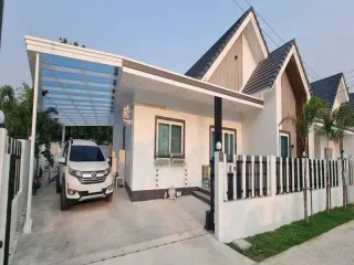 For sale 3 bedrooms house in Bang Lamung, Chonburi