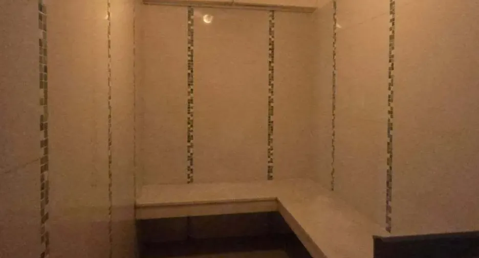 For sale 1 bed condo in Huai Khwang, Bangkok