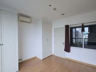 For sale 1 bed condo in Huai Khwang, Bangkok