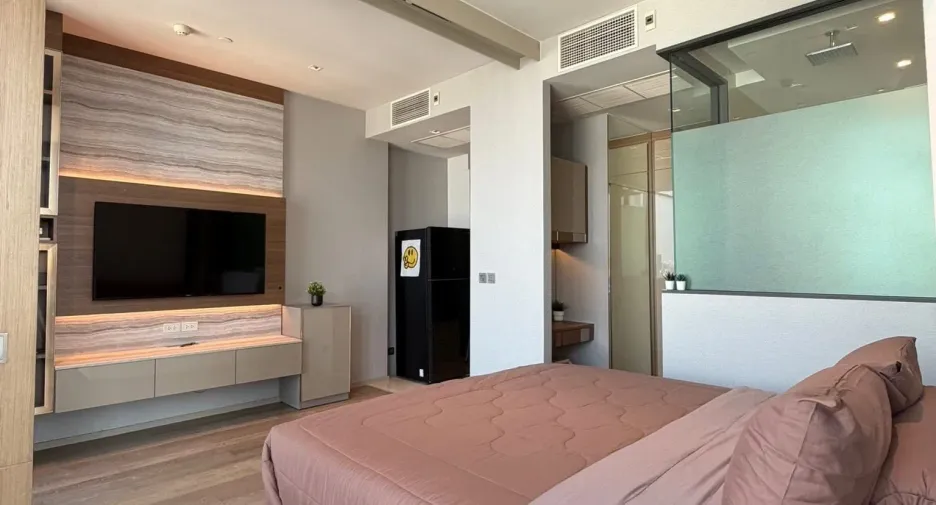 À louer 1 chambre condo à Bang Rak, Bangkok