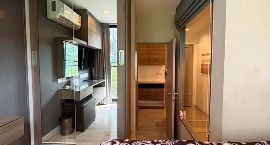For rent 1 bed condo in Phra Khanong, Bangkok