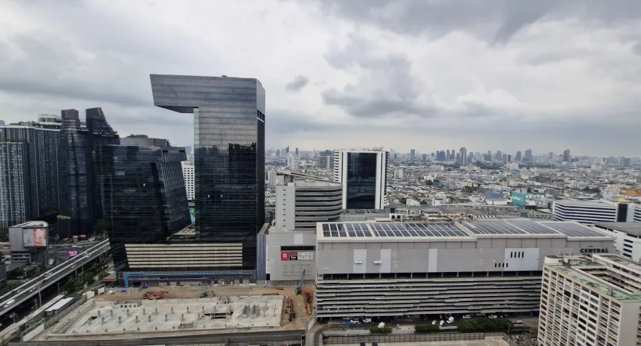 For rent 1 bed condo in Huai Khwang, Bangkok