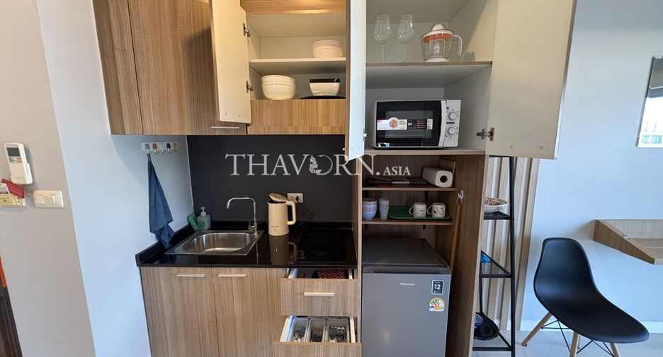 For sale 2 bedrooms condo in Pratumnak, Pattaya