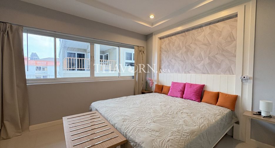 For sale 2 bedrooms condo in Pratumnak, Pattaya