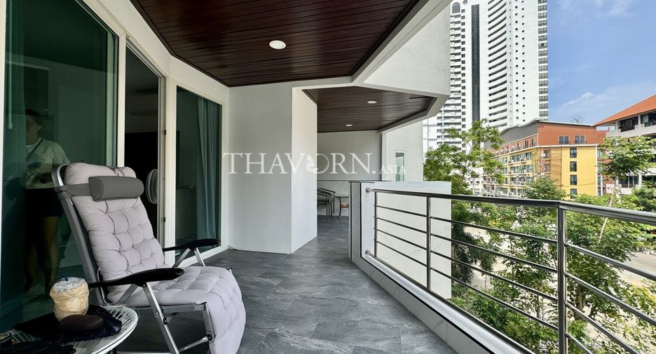 À vendre 2 chambres condo à Jomtien, Pattaya