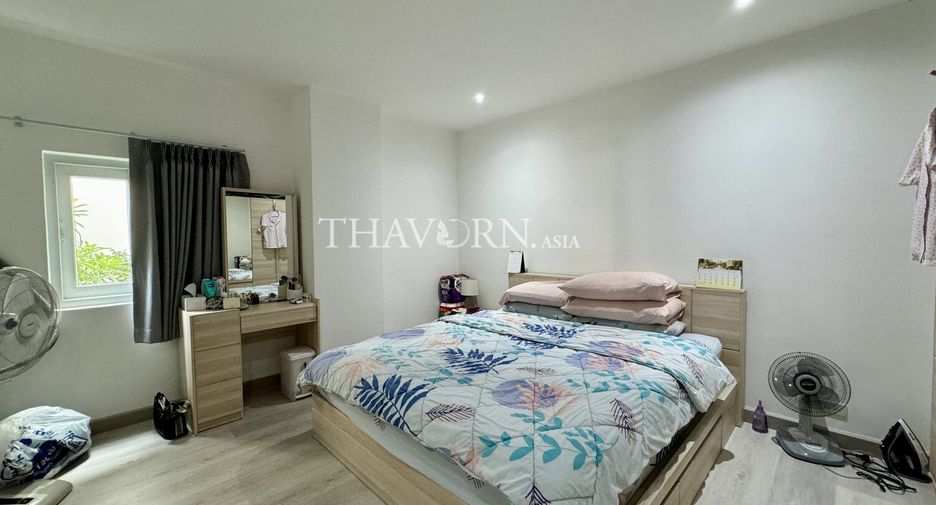 À vendre 2 chambres condo à Jomtien, Pattaya