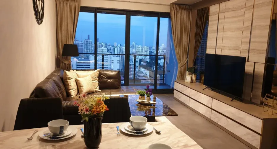 For sale and for rent 2 bedrooms condo in Watthana, Bangkok
