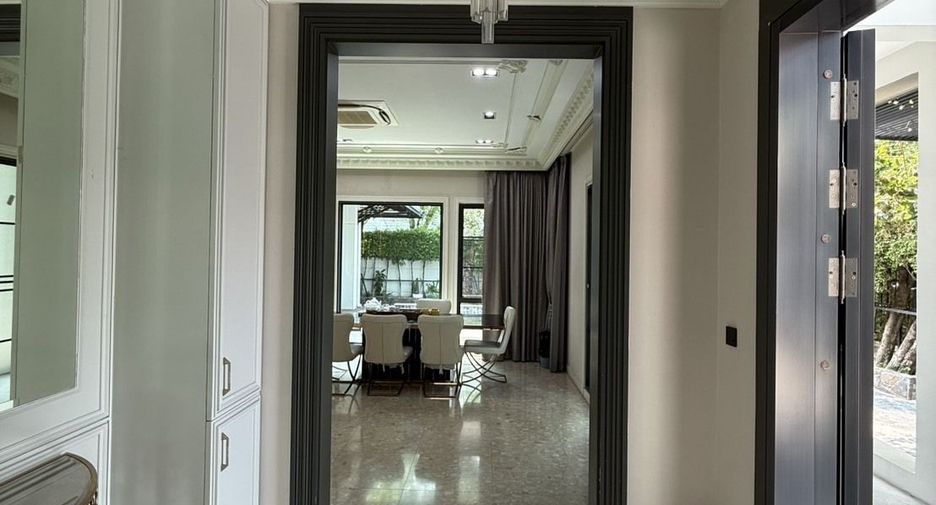 For rent 6 bedrooms house in Mueang Samut Prakan, Samut Prakan