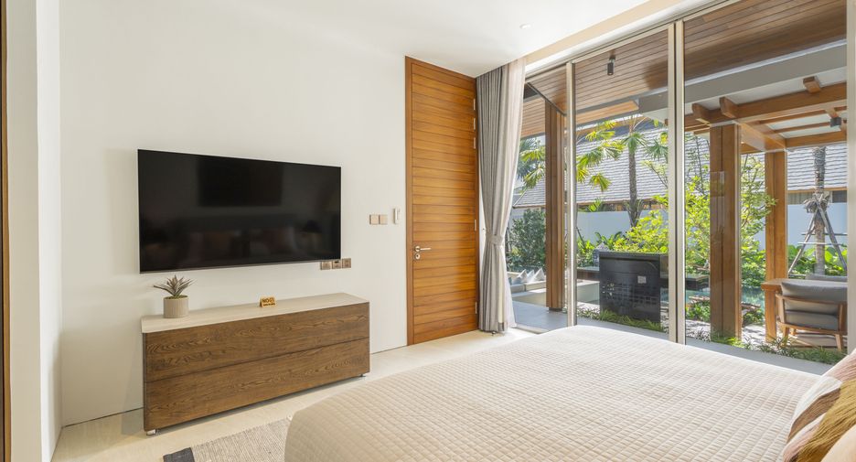 For rent 4 ベッドルーム villa in Thalang, Phuket