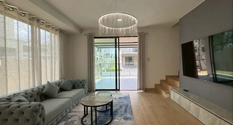 For rent 3 bedrooms house in East Pattaya, Pattaya