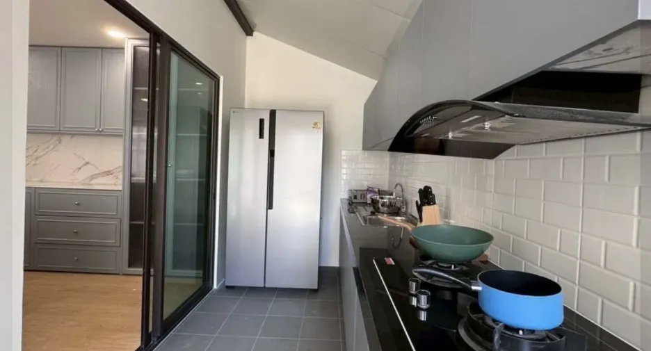 For rent 3 bedrooms house in East Pattaya, Pattaya