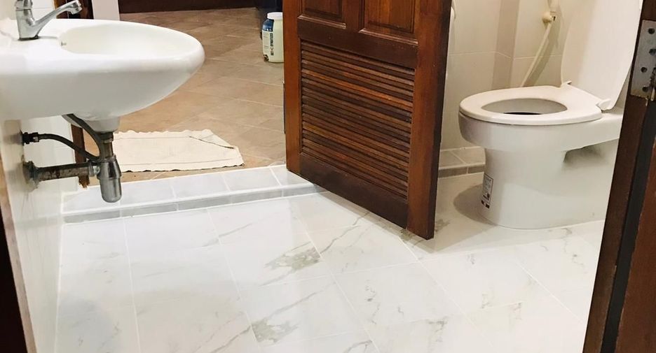 For rent 2 bedrooms apartment in Kathu, Phuket