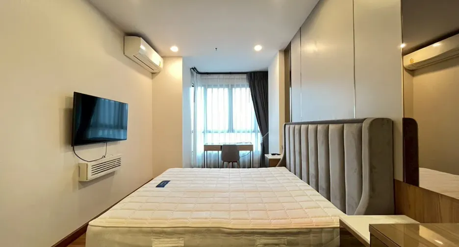 Condo en alquiler de 1 habitaciones en Khlong San, Bangkok