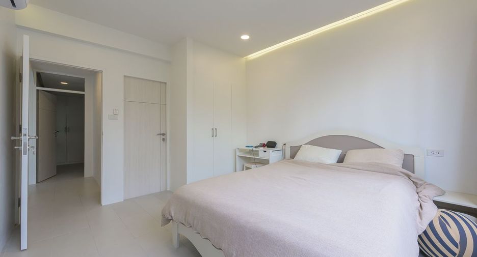 For sale 2 bedrooms condo in North Pattaya, Pattaya