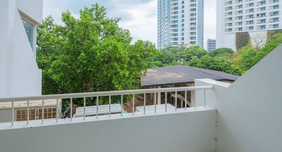 For sale 2 bedrooms condo in North Pattaya, Pattaya