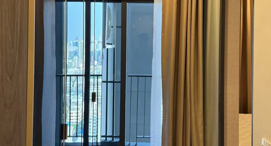 For rent 1 bed condo in Khlong Toei, Bangkok