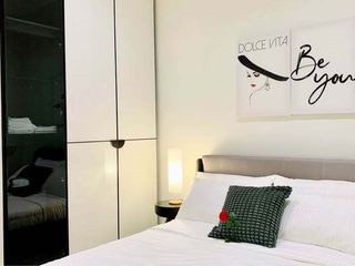 À louer 1 chambre condo à Khlong San, Bangkok