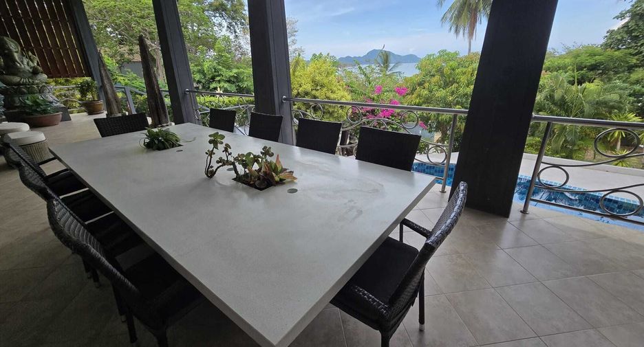 Villa zur Miete mit 5 Zimmer in Mueang Phuket, Phuket