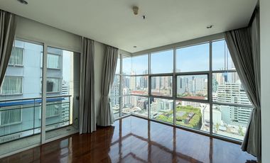 For sale 2 bedrooms condo in Watthana, Bangkok