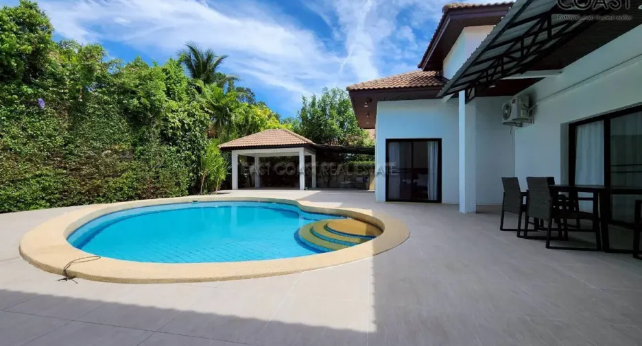 For rent and for sale 4 bedrooms house in Bang Lamung, Chonburi