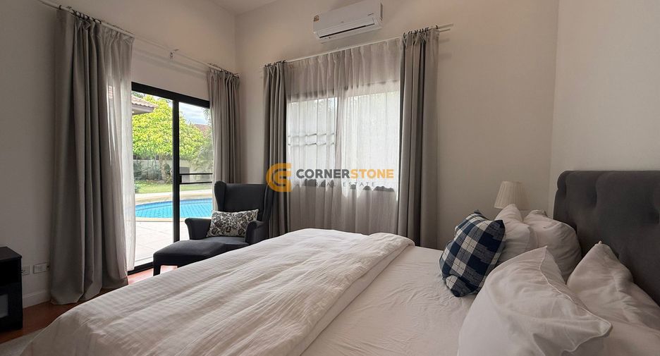 For rent 4 bedrooms house in East Pattaya, Pattaya