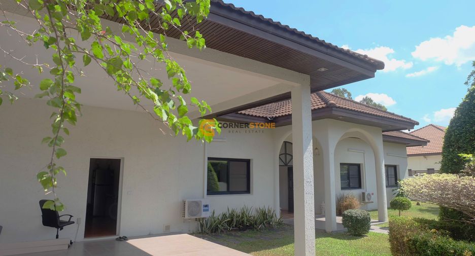 For rent 4 bedrooms house in East Pattaya, Pattaya