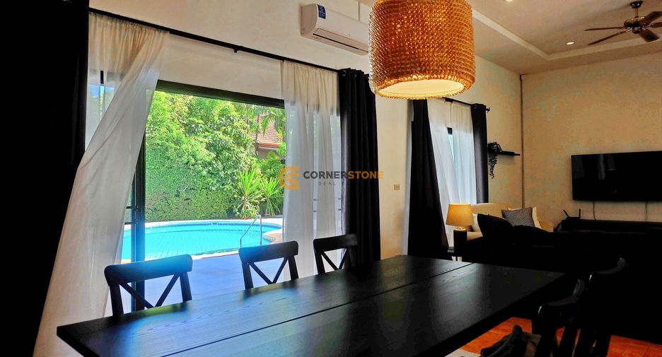 For rent 4 bedrooms house in East Pattaya, Pattaya