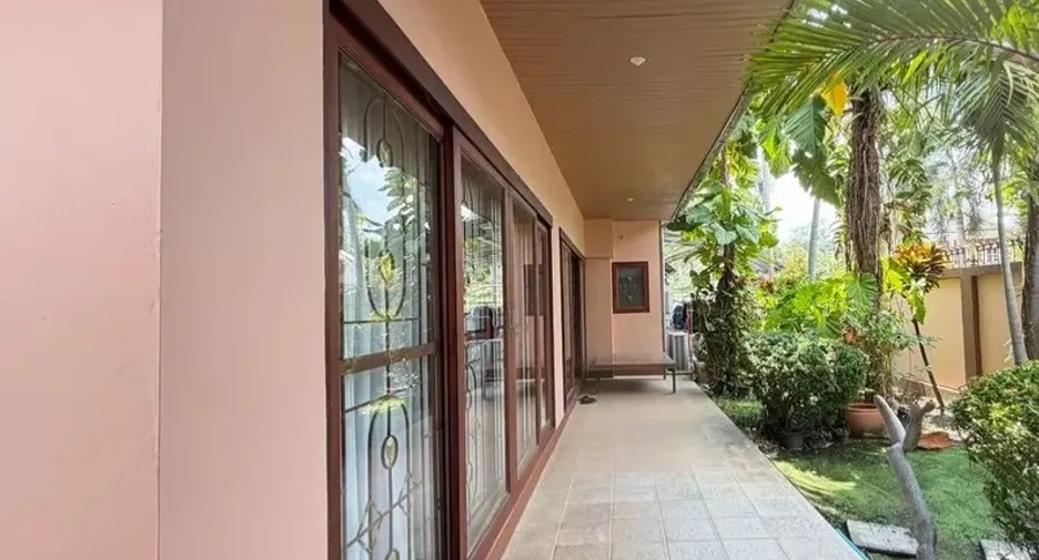Villa en venta de 4 habitaciones en Huay Yai, Pattaya