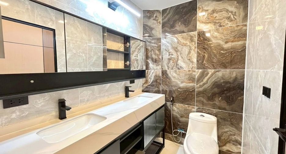 Condo en venta de 2 habitaciones en Jomtien, Pattaya
