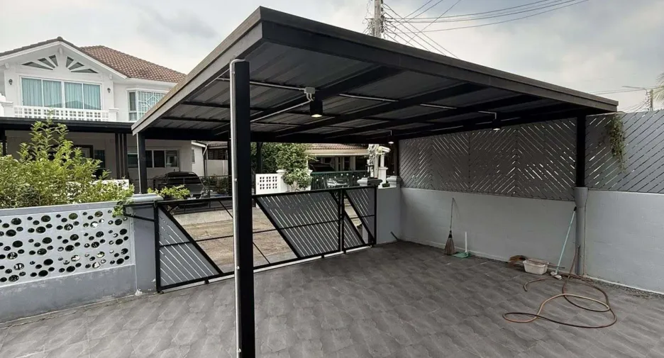 For rent 2 bedrooms house in Bang Kruai, Nonthaburi