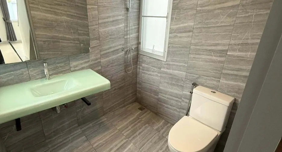 For rent 2 bedrooms house in Bang Kruai, Nonthaburi