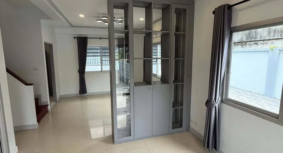 For rent 2 bedrooms house in Bang Kruai, Nonthaburi