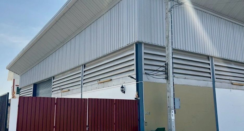 出租 公寓 独立屋 在 Sai Noi, Nonthaburi