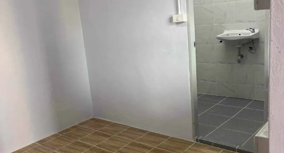 For rent スタジオ house in Bang Bua Thong, Nonthaburi