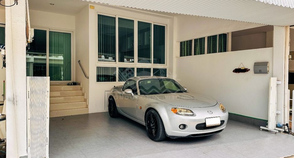 Casa en venta de 4 habitaciones en Bang Lamung, Chonburi