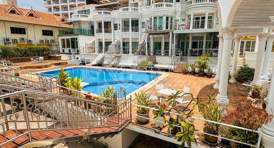 Casa en venta de 4 habitaciones en Bang Lamung, Chonburi