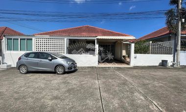 For rent 3 bedrooms house in East Pattaya, Pattaya