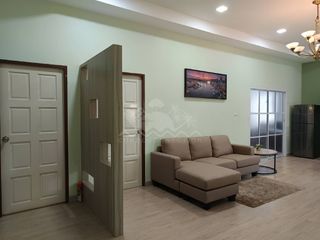 À louer 3 chambres maison à Bang Lamung, Chonburi