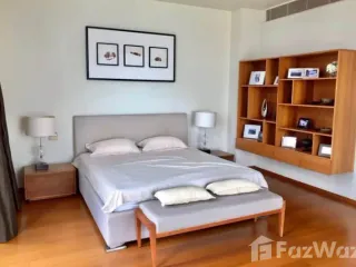 For rent 3 bedrooms apartment in Sathon, Bangkok