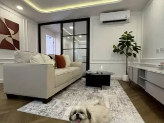 出售 2 卧室 公寓 在 Wang Thong Lang, 曼谷