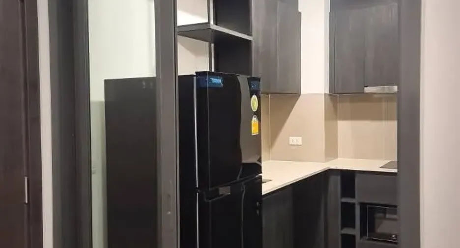 For rent 1 bed condo in Huai Khwang, Bangkok