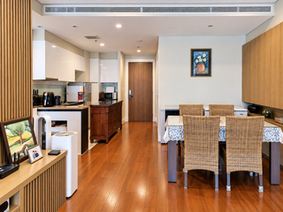 For sale 2 bedrooms condo in Khlong Toei, Bangkok
