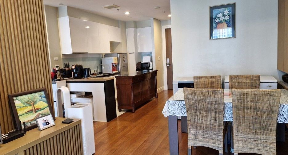 For sale 2 bedrooms condo in Khlong Toei, Bangkok