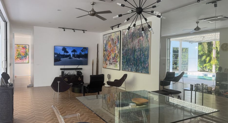 For sale 3 bedrooms villa in Mueang Phuket, Phuket