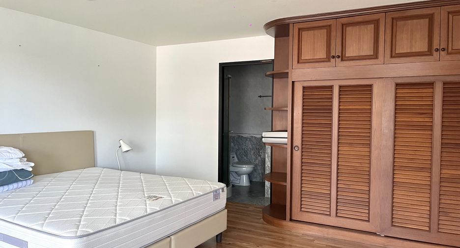 For sale 2 bedrooms condo in Mueang Phuket, Phuket